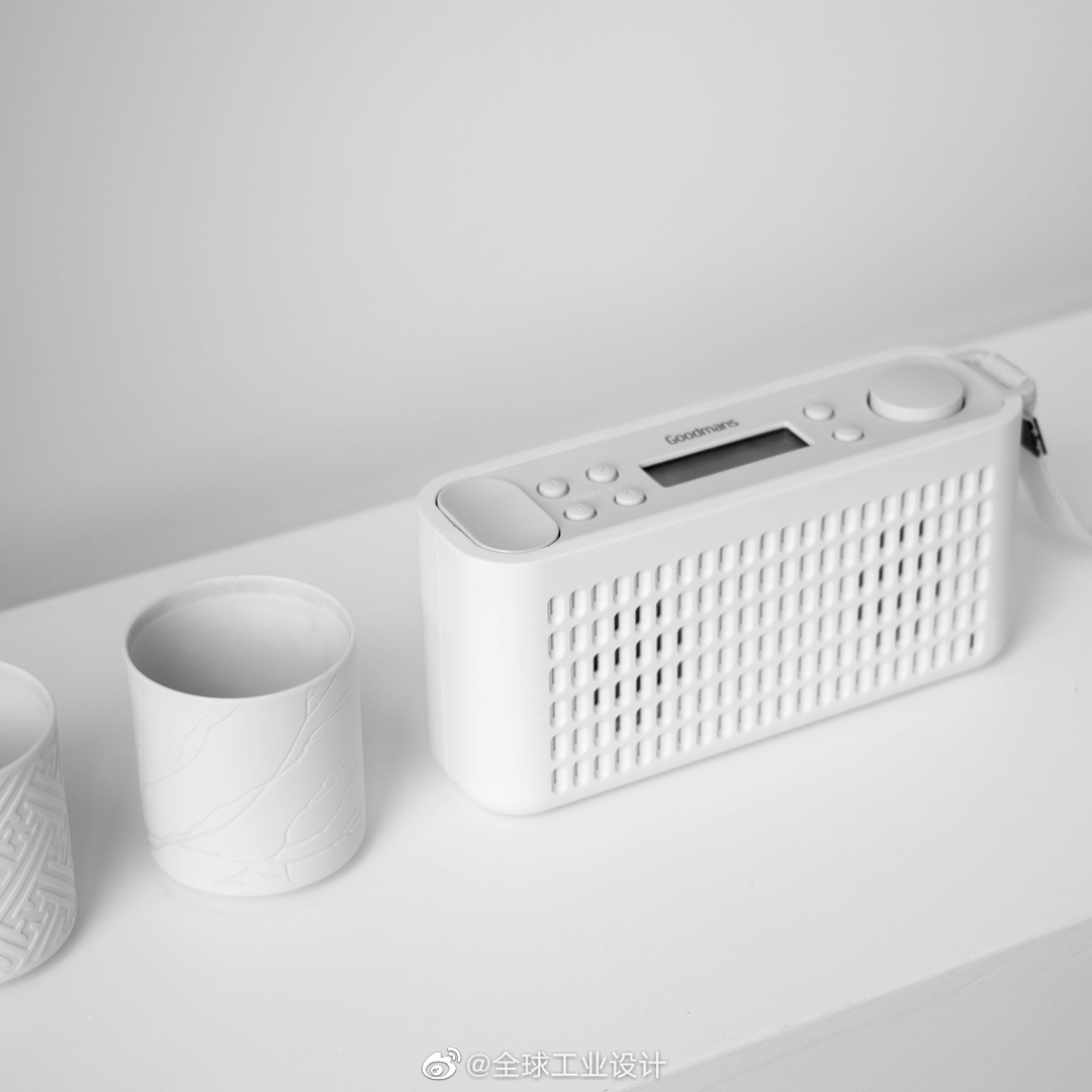 Goodmans GO系列产品DAB收音机通过坚韧、防震的橡胶设计和醒目的……|设计|产品设计_新浪新闻