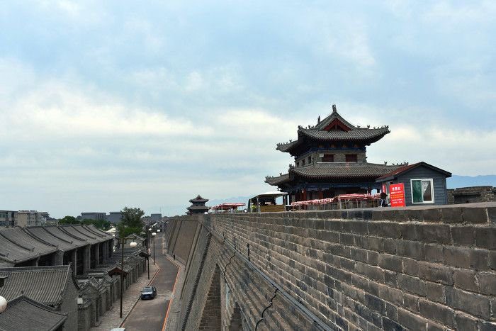 忻州古城升腾着古朴"烟火气",吸引各地游客前来