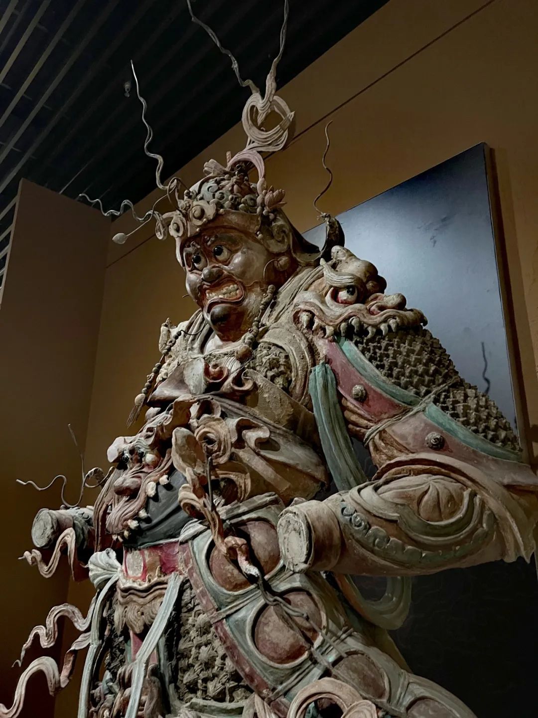 晋城铁佛寺塑像第六单元:传神之法 · 传统彩塑壁画工艺彩塑和壁画是