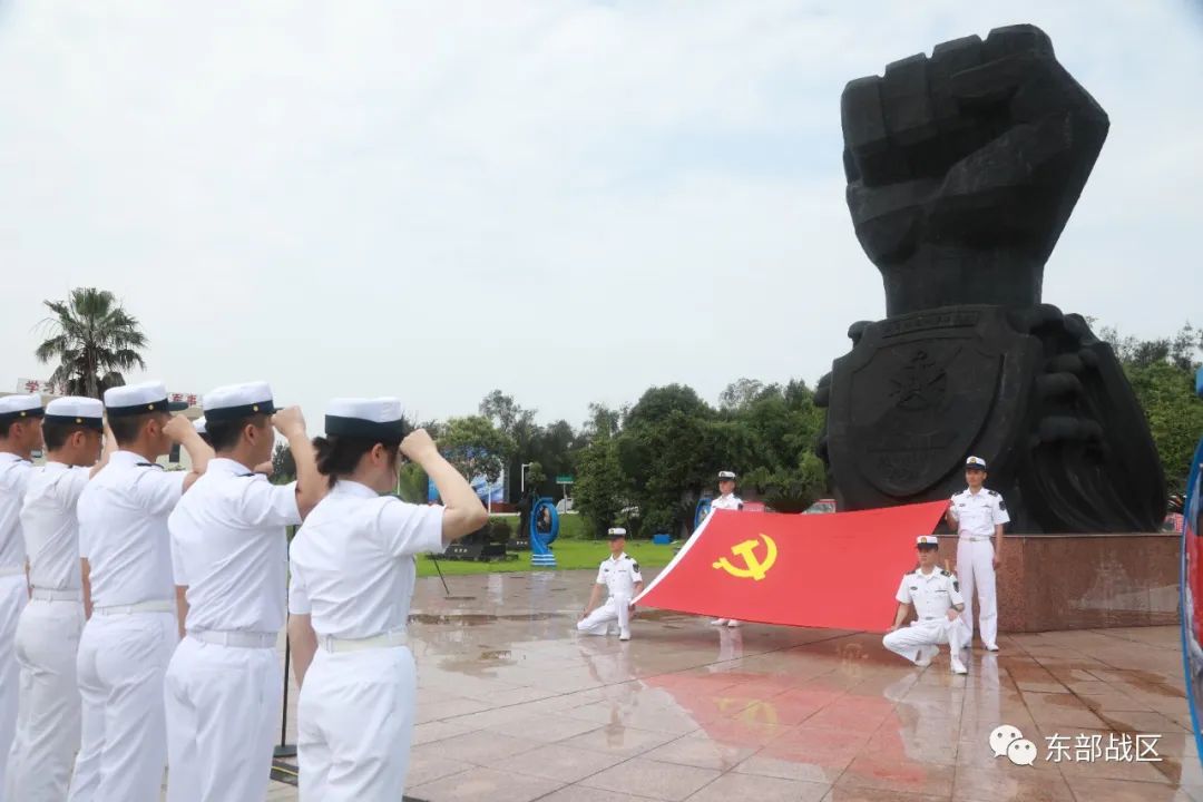 中国航海日,人民海军乘风破浪勇向前