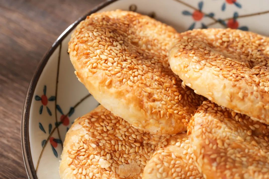 鸭油烧饼优惠即将结束,快来尝尝秦淮河边的南京味道|烧饼_新浪财经