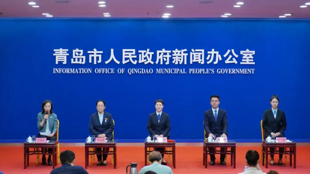 举行护理行业先进典型代表媒体见面会