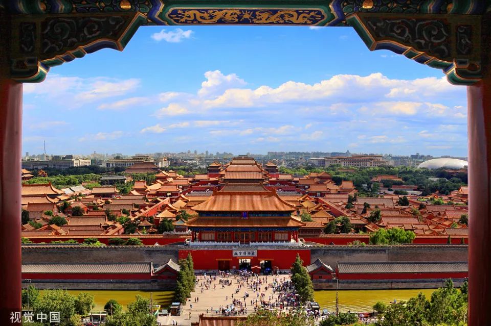 图片来源:视觉中国作者 | 林心林编辑 |黎倩北京40℃的高温,仍然挡不