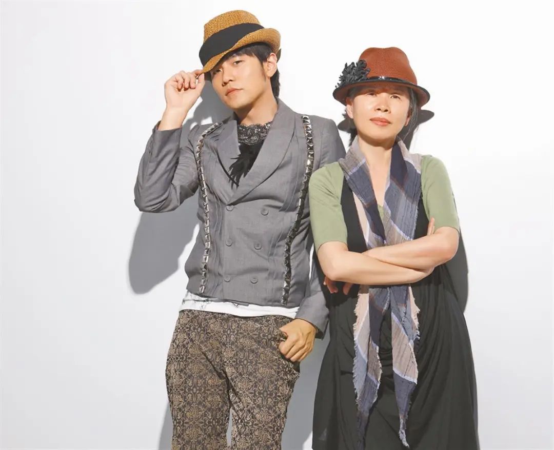 短短一天,周杰伦妈妈身价飙升|周杰伦_新浪财经_新浪网