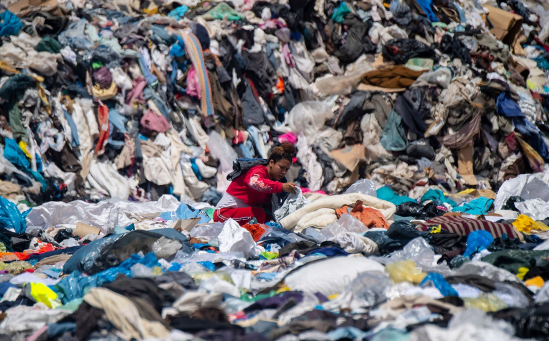 智利的废弃衣服/fuente: la nación