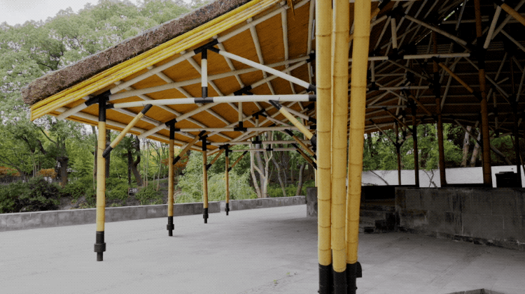 何陋轩建在三个台基之上