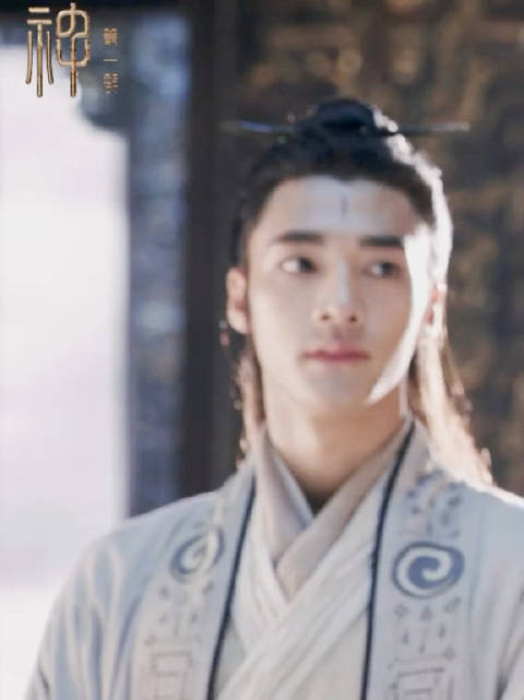 《封神第一部》杨戬！杨戬太帅了！_新浪新闻