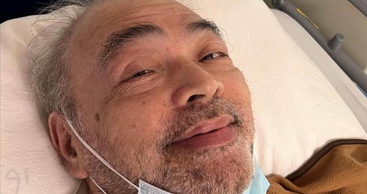 香港知名歌手健康出问题,发高烧紧急入院,身材消瘦像纸扎公仔|张伟文|方俊|香港_新浪新闻