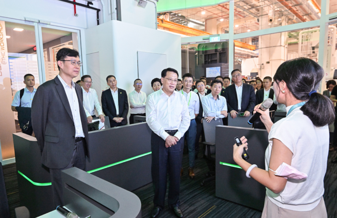 袁家军新加坡近半小时演讲推介重庆提出中新重庆项目未来六大合作方向