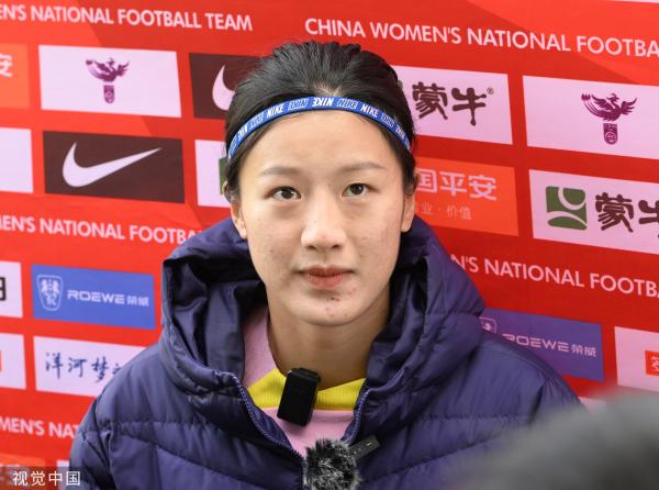 汪琳琳接受采访.