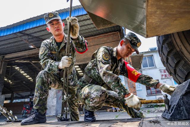 武警江苏总队组织实战化联合投送综合演练|江苏省_新浪财经_新浪网
