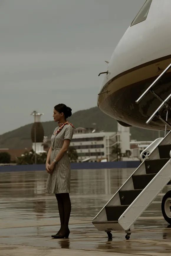 《非诚勿扰2》中舒淇扮演海航空姐