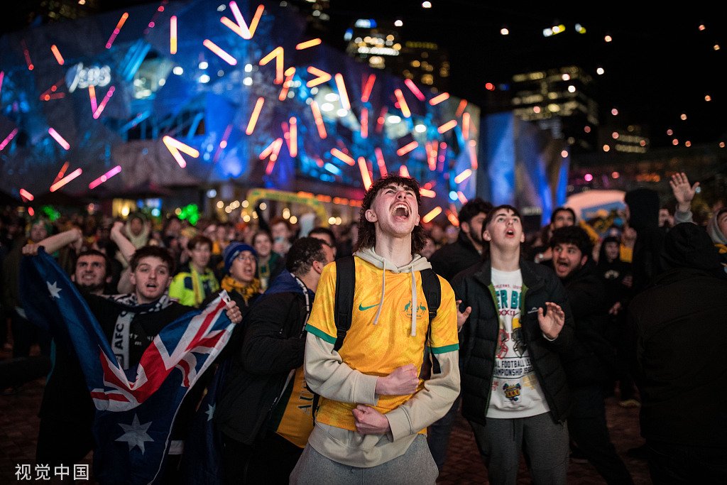 场外的澳大利亚球迷.