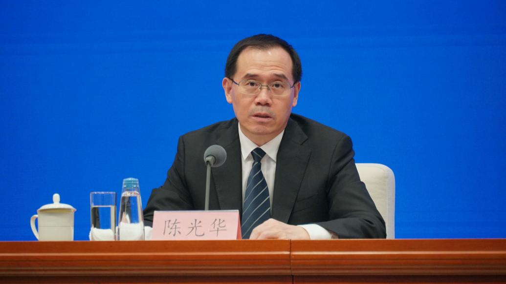 农业农村部畜牧兽医局负责人陈光华 &nbsp;澎湃新闻记者 周頔 摄