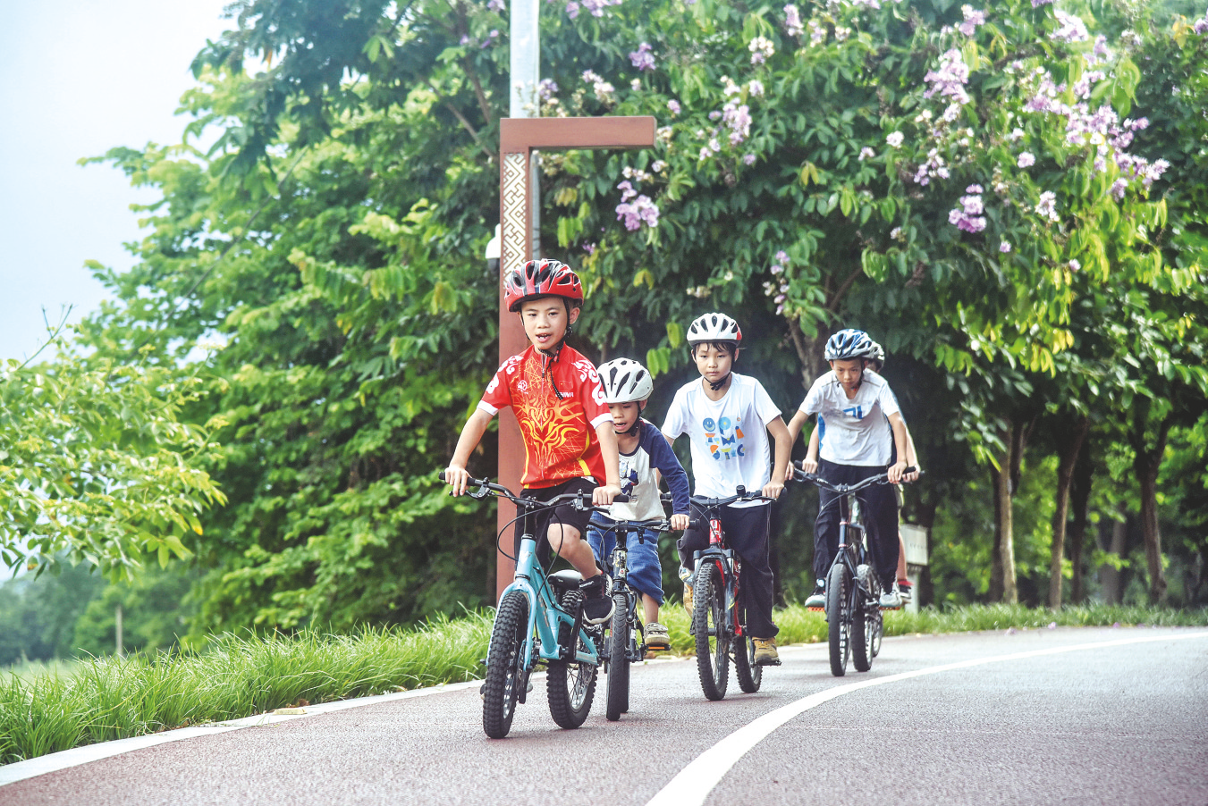 俱乐部"扎营"邕江边 提升"健身带"软实力|自行车_新浪财经_新浪网