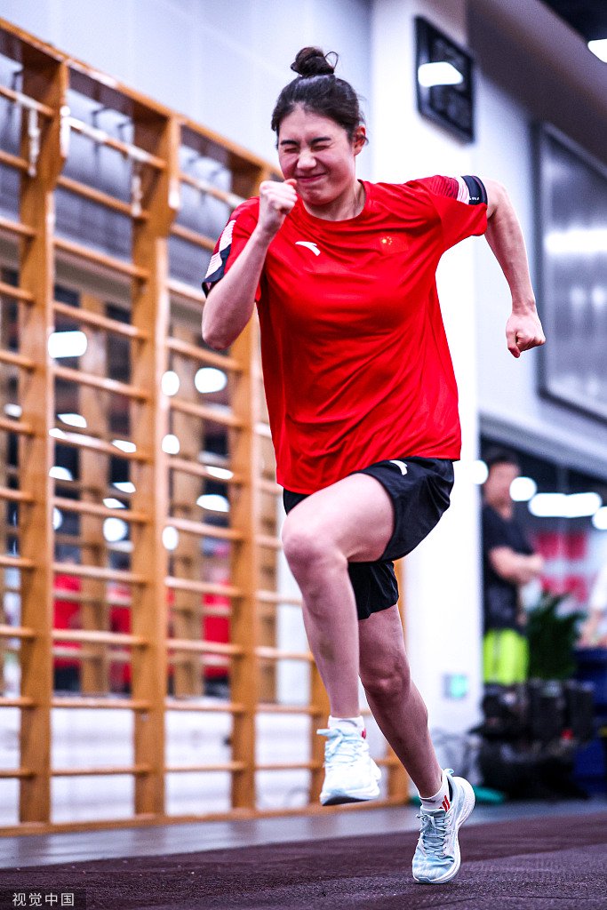 张雨霏在训练中.