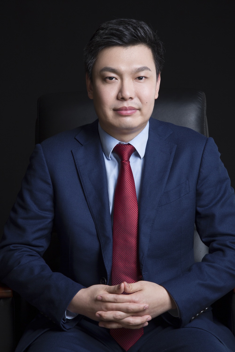 (图注:中国黄金集团黄金珠宝股份有限公司总经理刘炜明,企业供图)