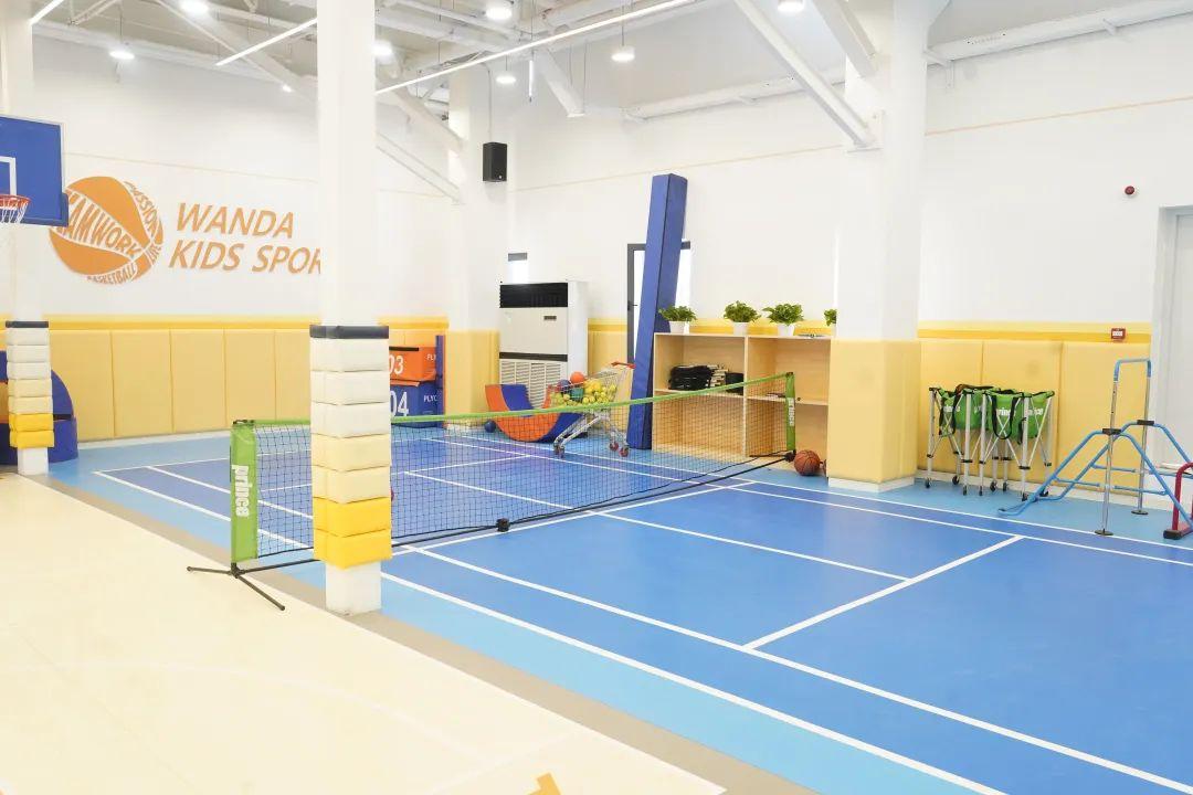 2025美网公开赛投注__最新盘口赔率+冠军预测指南香港网球公开赛：布勃利克男单夺冠 赞香港亲切