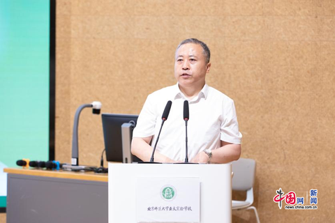 北京师范大学亚太实验学校党委书记,校长徐向东.(刘猛 摄)