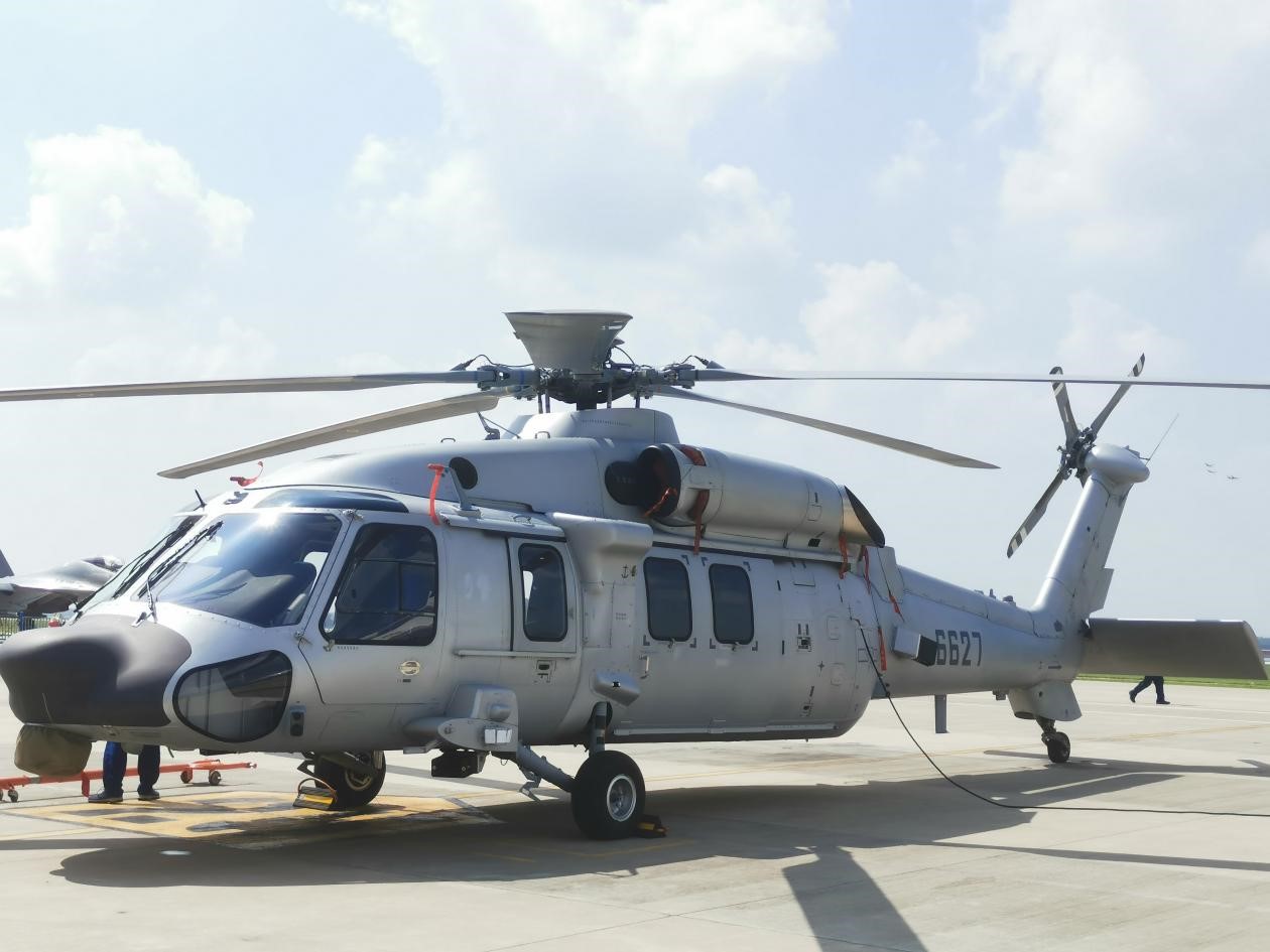 直-20首秀空军航空开放活动,空降兵的空中"多面手"|直升机_新浪财经