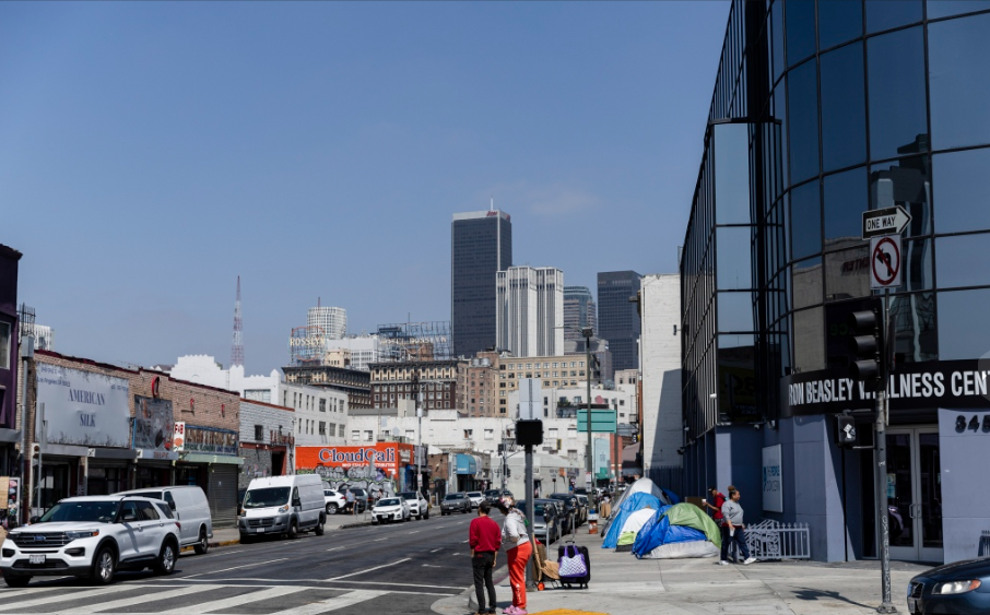 美国加利福尼亚州洛杉矶街头(资料图)