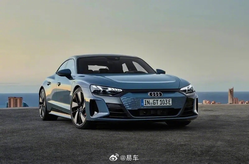 奥迪etrongt正式上市售9998万元