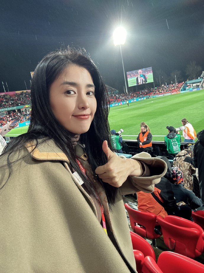 前中国女足门将赵丽娜.