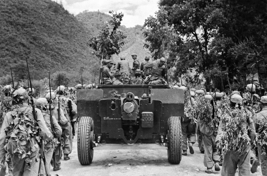 看展览|张崇岫抗美援朝影像作品展:纪念,为更好地前行|张崇岫_新浪