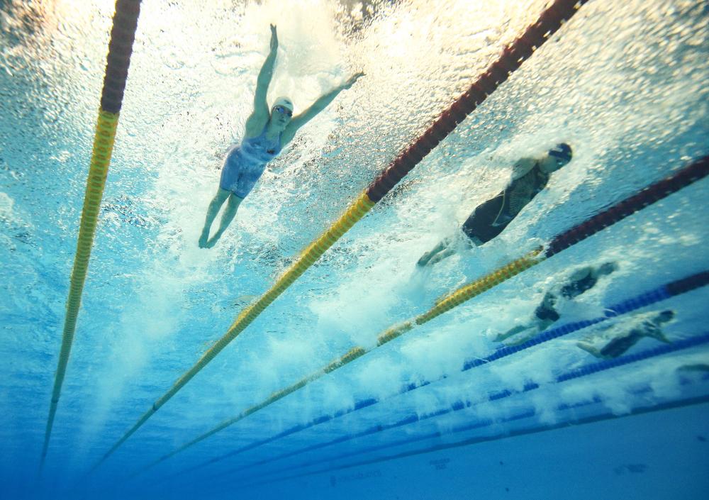 福冈游泳世锦赛 | 中国队获2银1铜 两项世界纪录作古|蝶泳_新浪财经