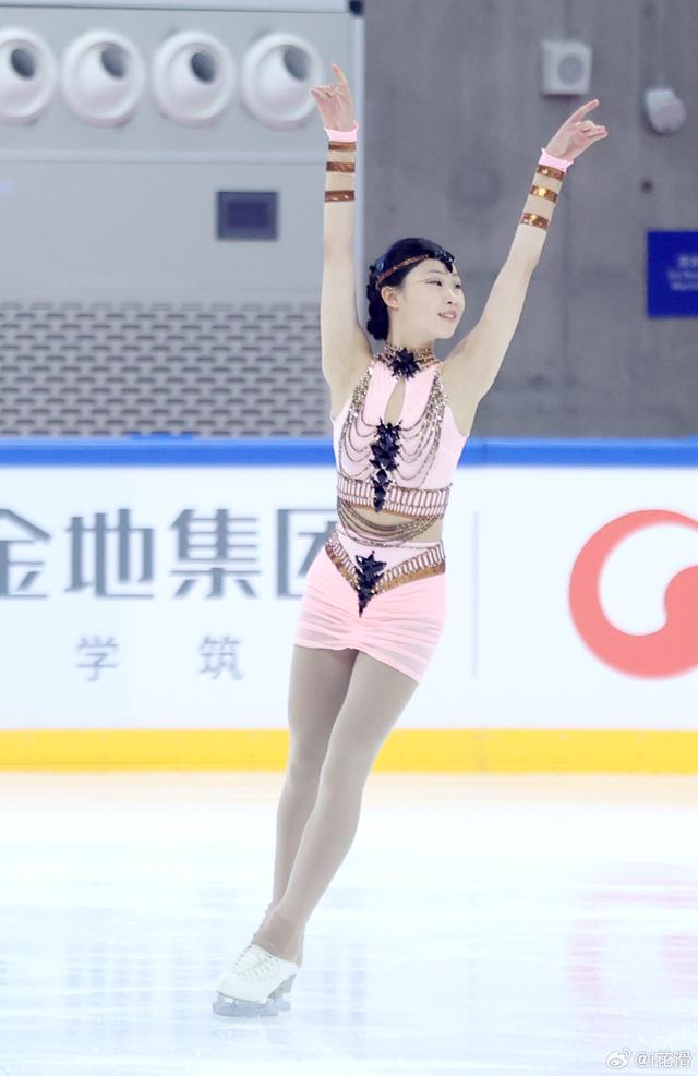 安香怡在比赛中.图片来源:@i花滑