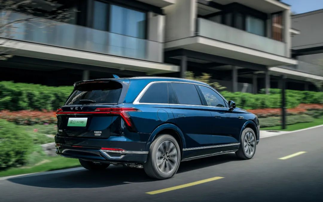 车长5米才配叫大六座！23万起，油耗6.3L，配座椅按摩！