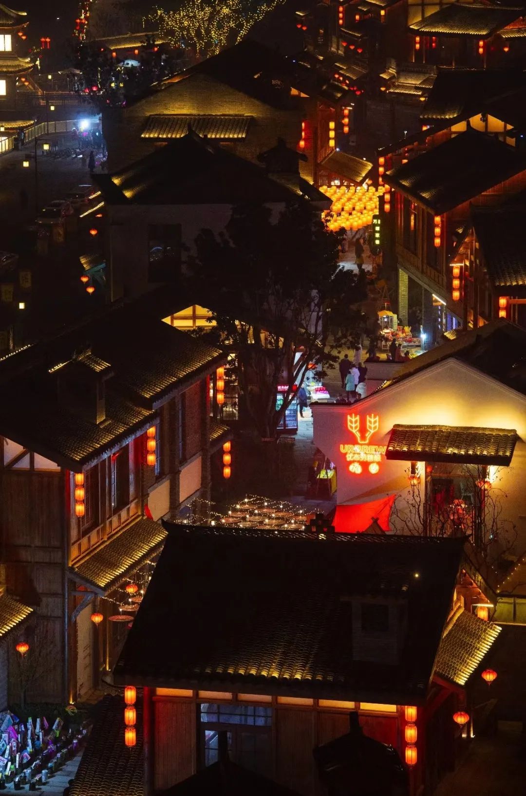 古色古香的夜景 冉孟军 摄