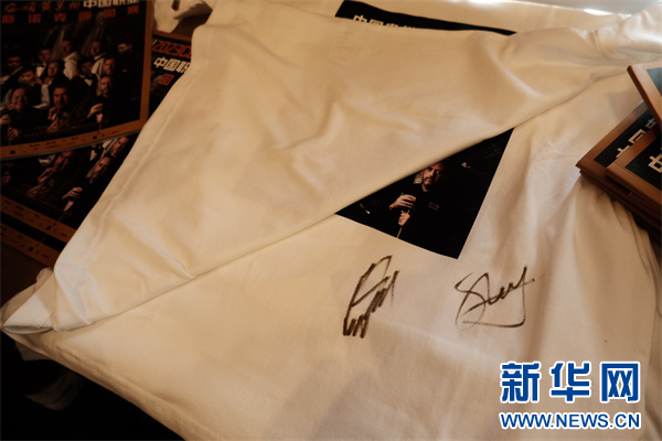 新华网发(班琛奇 摄)6969开幕式最后,斯蒂芬·亨德利,约翰