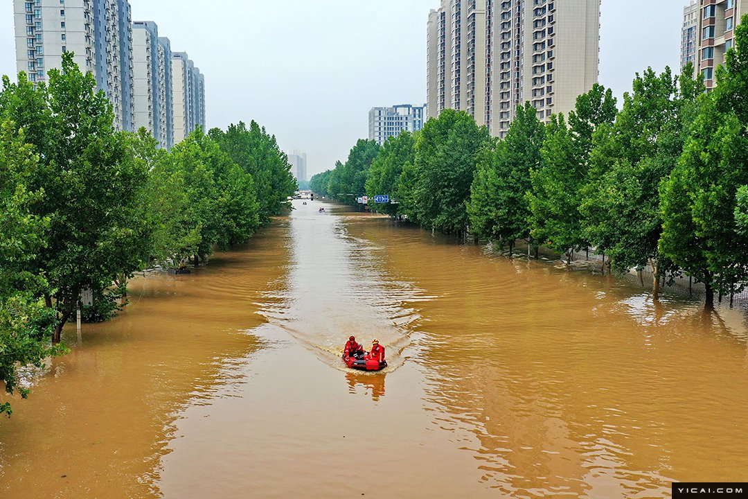 受上游洪水过境影响,涿州市河道行洪和城市内涝风险加剧,防汛形势严峻