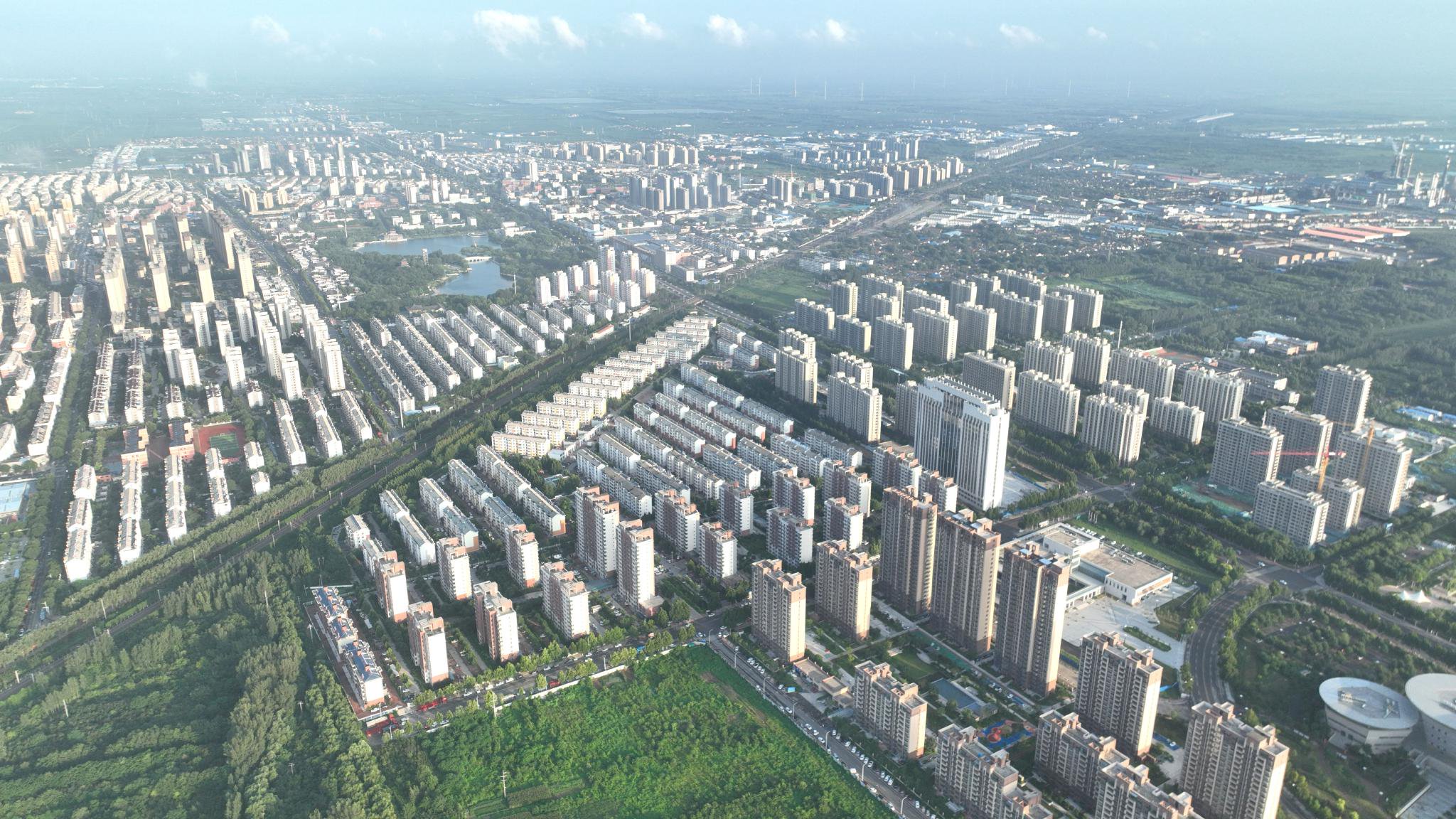 2023年8月6日,山东德州,航拍震后的平原县城区.贾世清 摄