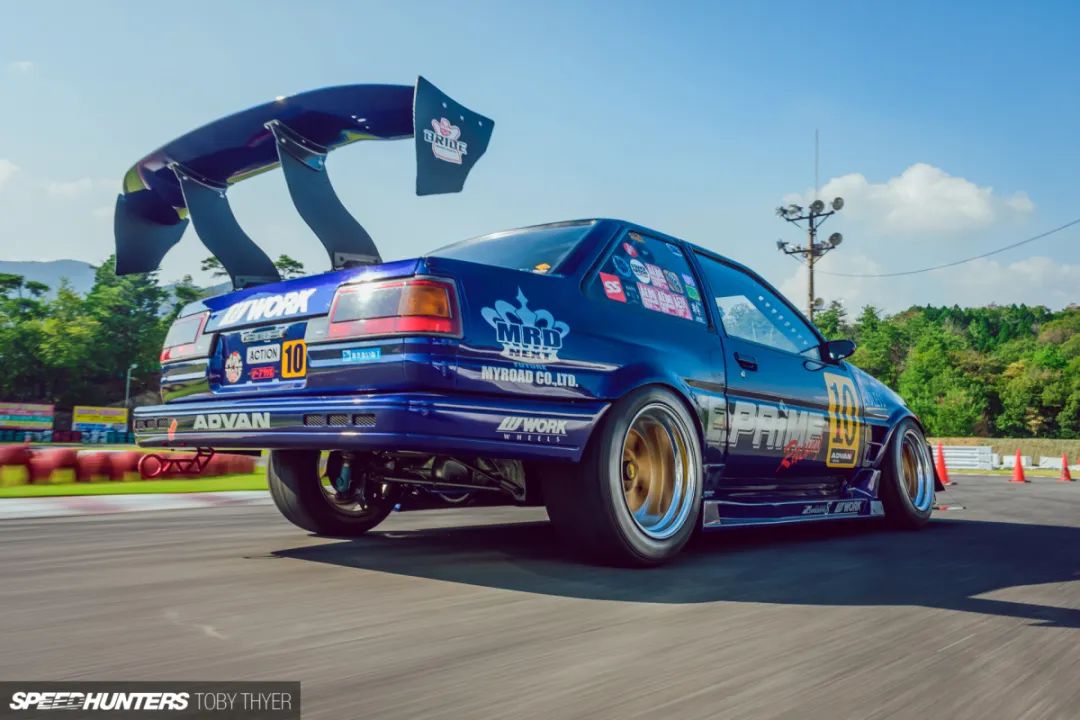 完全赛道化的涡轮ae86,这赛车非法吗?|ae86_新浪财经_新浪网