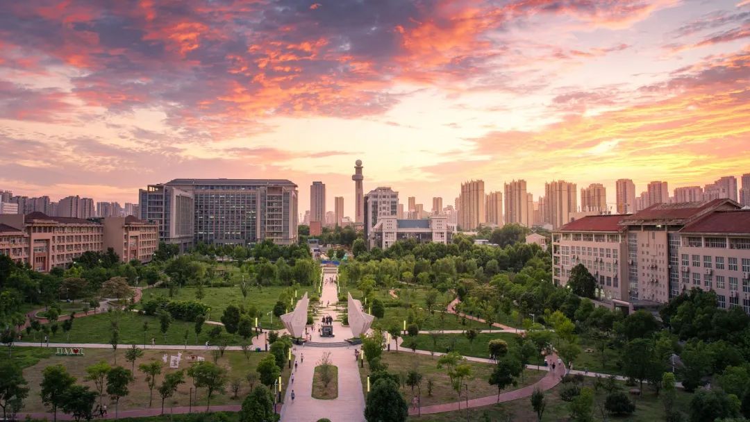 规划建设治理既要为民也要便民更要惠民!虞爱华主持召开市规委会第11