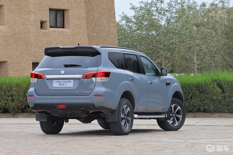 唤醒曾经的记忆 试驾郑州日产新帕拉丁-新浪汽车