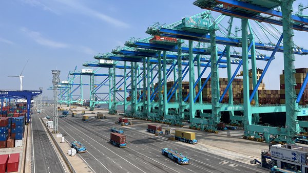 【中国式现代化的京津冀实践】探访天津港全球首个“智慧零碳”码头