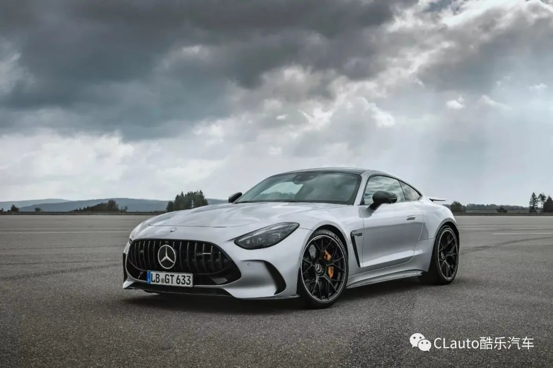 买amg跑车,就得是v8|amg_新浪财经_新浪网