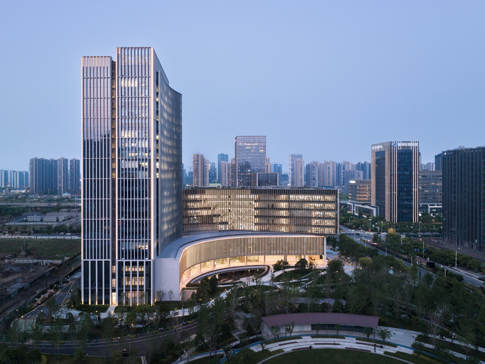宇视科技总部:赋能创新的微缩城市 / goa作品|建筑|科技企业_新浪新闻