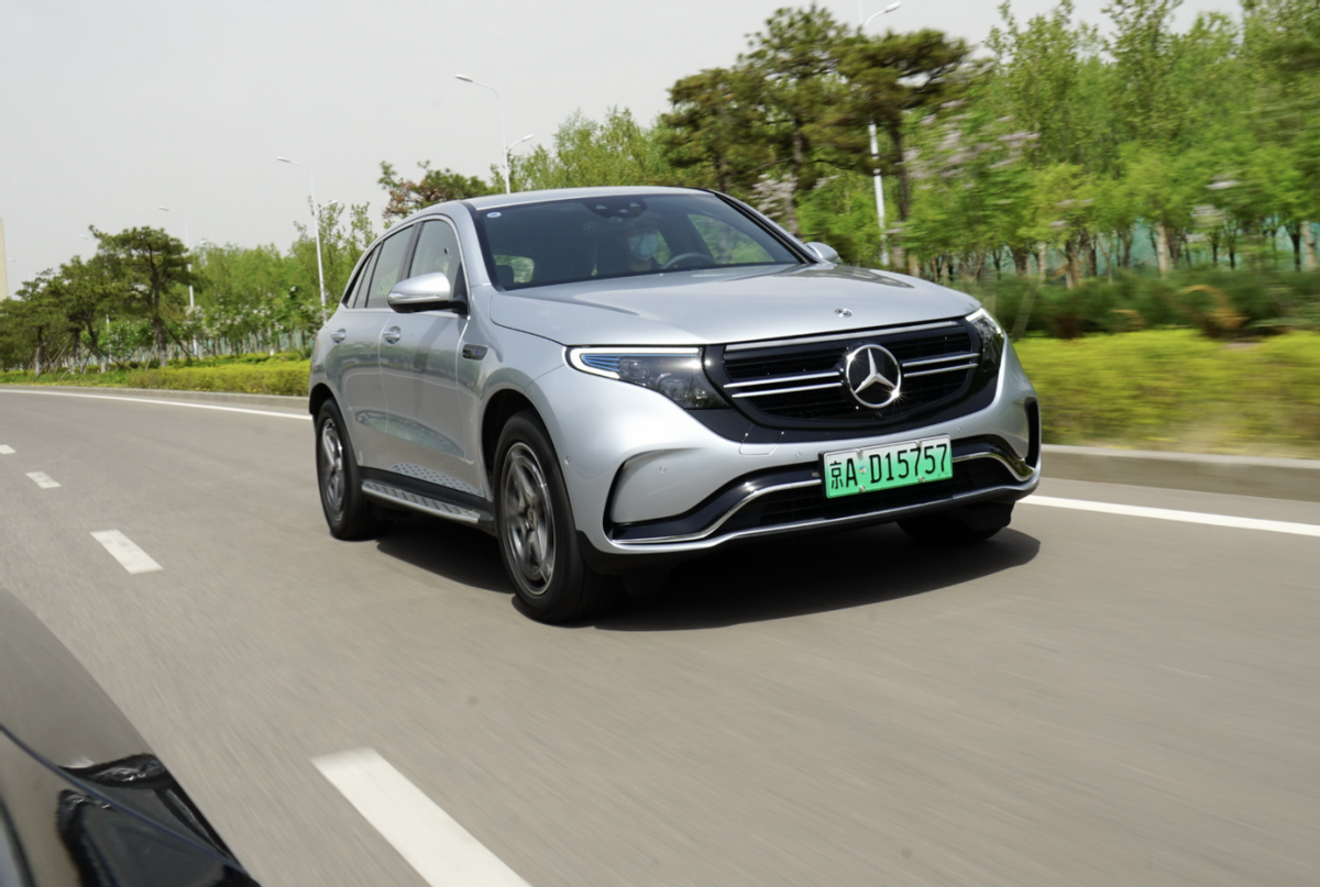 奔驰eqc不仅没停产反而要换代还会是油改电