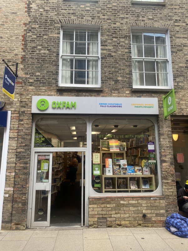 图5：Oxfam Bookshop