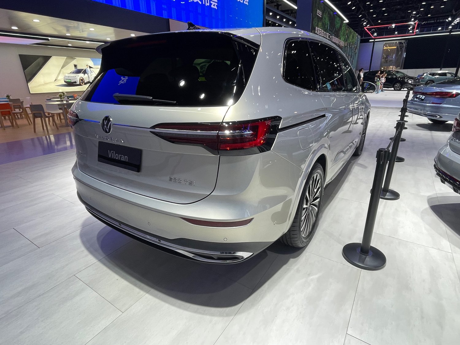 2024款威然正式上市售2898万4028万元