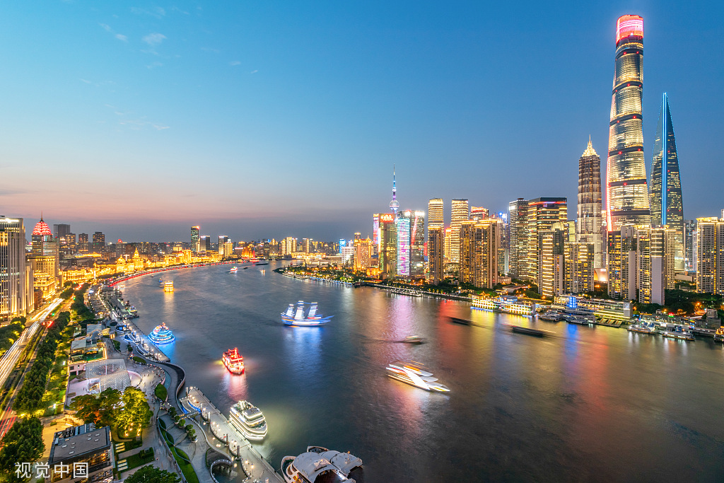 上海夜景,资料图.图源:视觉中国