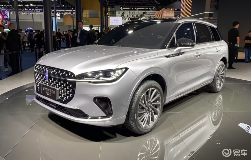 2023成都车展林肯冒险家混动版亮相