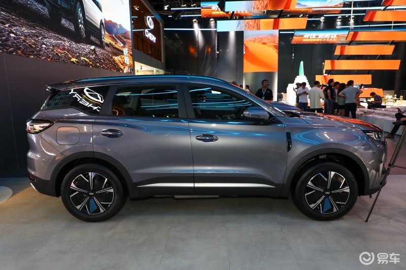 2023成都车展奇瑞瑞虎7新能源冠军版售1299万元起