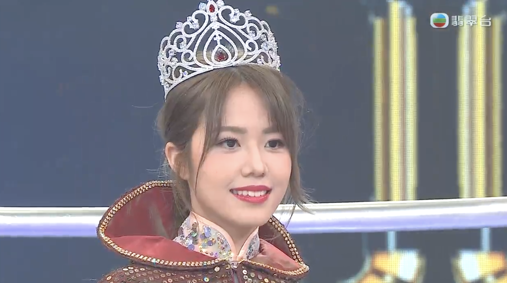 2023港姐三甲出炉!大热庄子璇夺冠,江苏女孩王怡然获亚军,中戏女孩王敏慈获季军|佳丽|羊城晚报|黎明|总决赛_新浪新闻