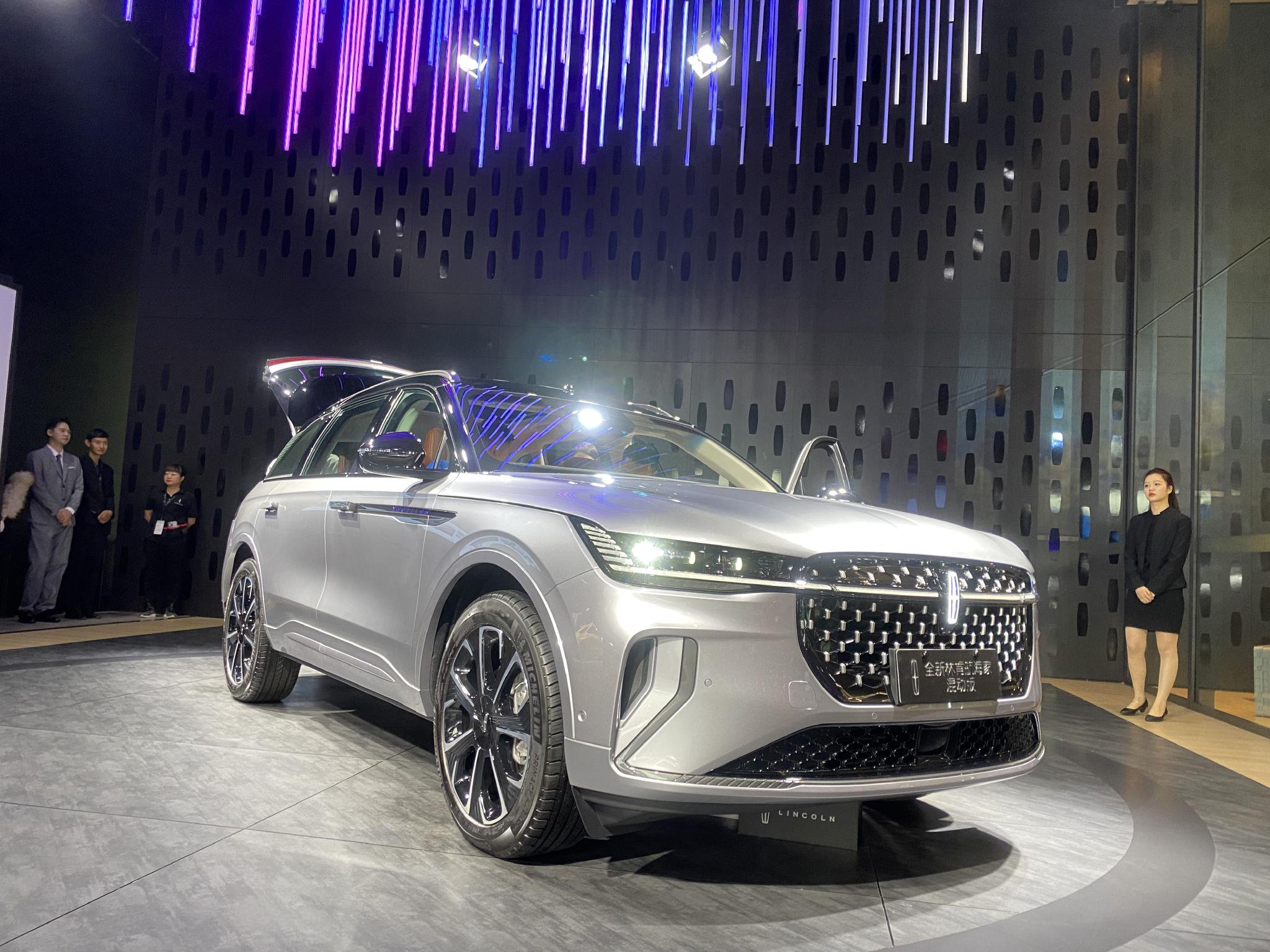 林肯航海家混动版最长续航1129km "美式豪华代言人"林肯拥抱新能源