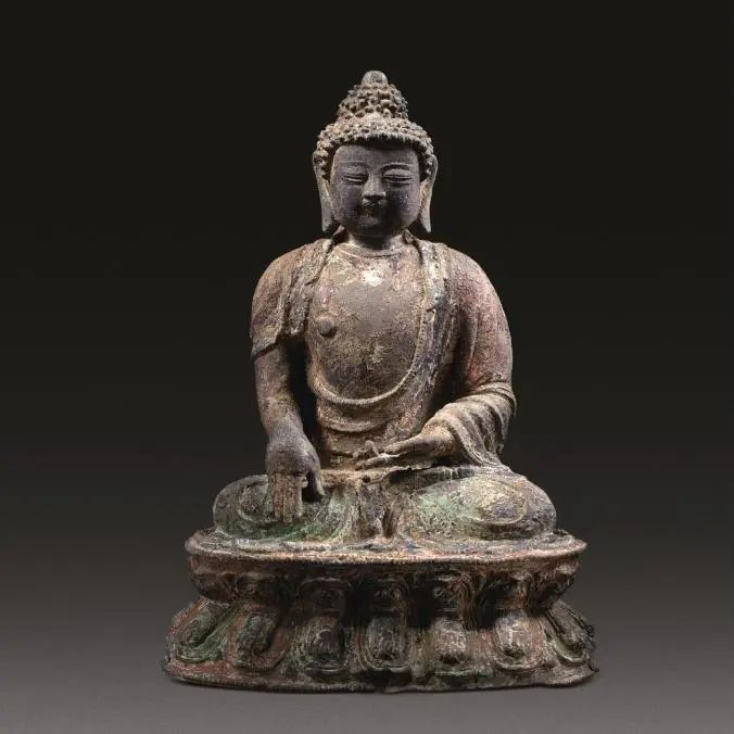 元代铜鎏金佛像